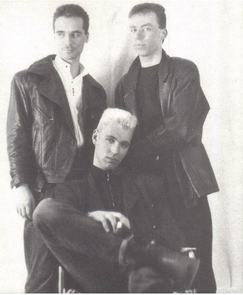 Dark Distant Spaces - 1-St Wave (1984)