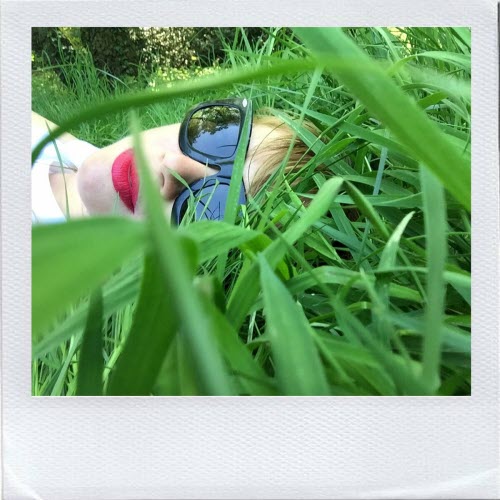 Melllo - We Are Young (2022) [Single]