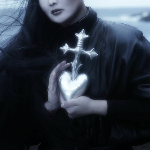 C Z A R I N A - Dagger In The Heart (2025) [Single]